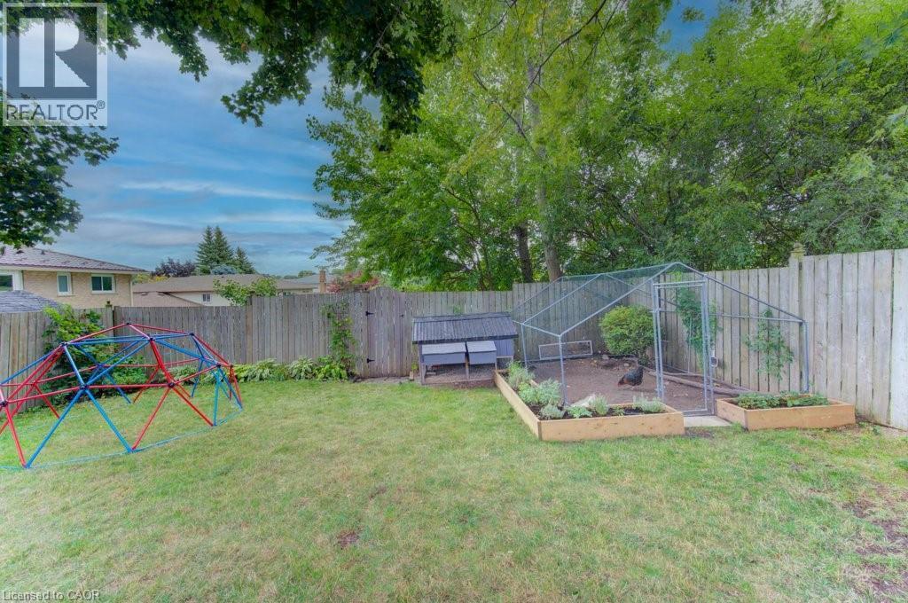 152 Pinedale Drive, Kitchener, Ontario  N2E 1K3 - Photo 35 - 40764874