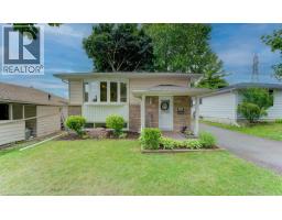 152 PINEDALE Drive, Kitchener, Ontario