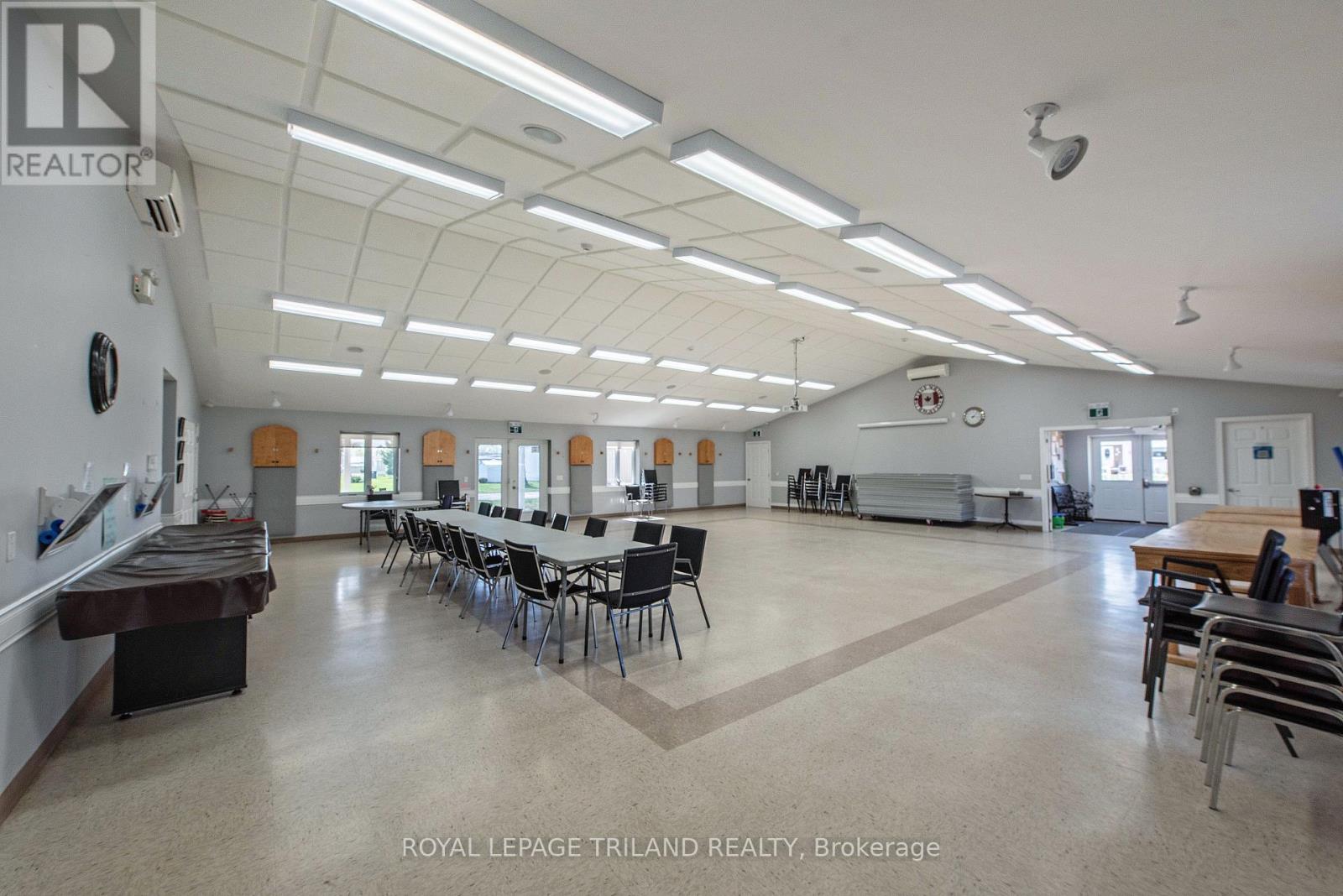 A - 5 Stewart Street, Strathroy-Caradoc, Ontario  N7G 1A1 - Photo 43 - X12372761