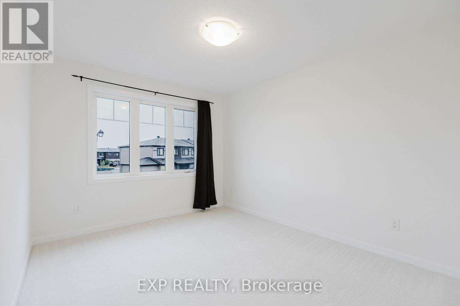 92 Natare Place, Ottawa, Ontario  K2T 0P2 - Photo 22 - X12372758