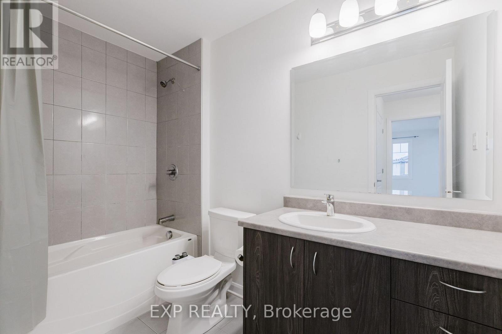 92 Natare Place, Ottawa, Ontario  K2T 0P2 - Photo 26 - X12372758