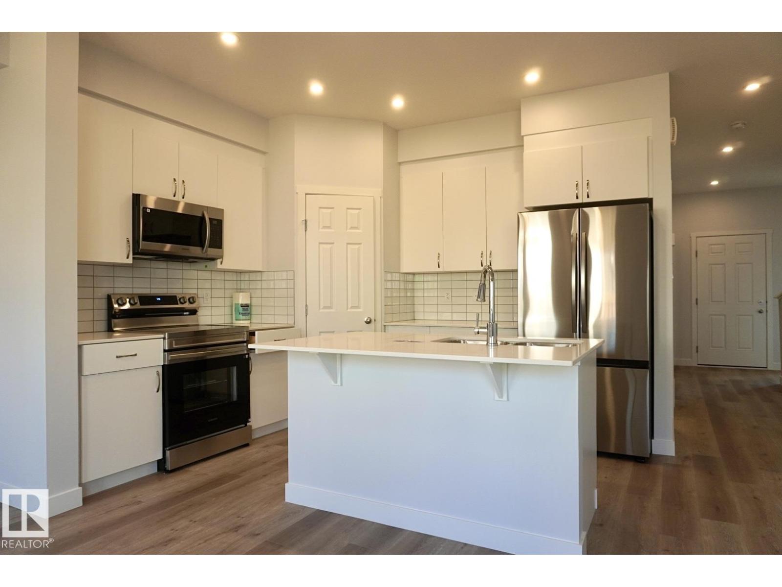 2013 209a St Nw, Edmonton, Alberta  T6M 3C8 - Photo 13 - E4450134