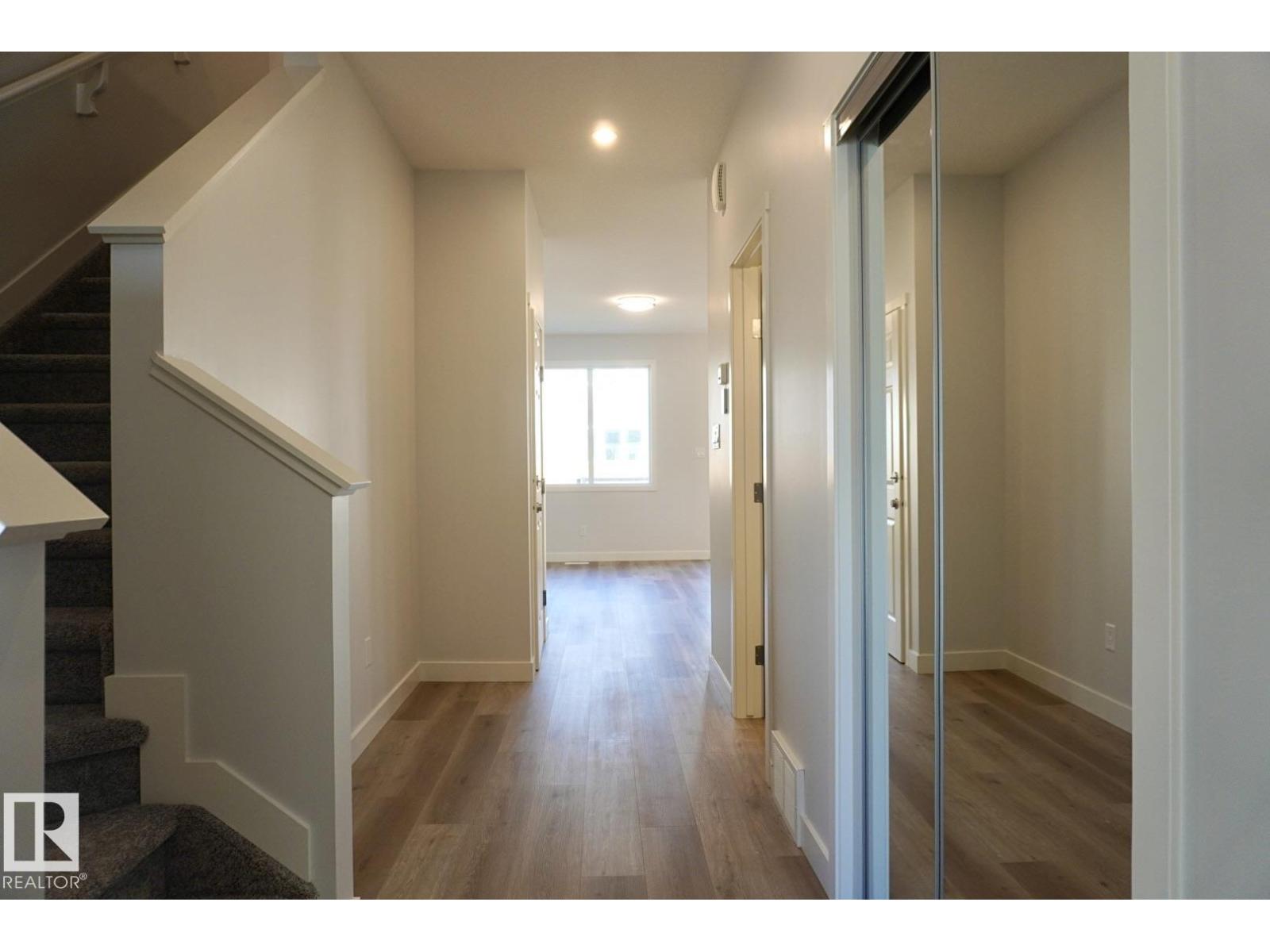 2013 209a St Nw, Edmonton, Alberta  T6M 3C8 - Photo 8 - E4450134