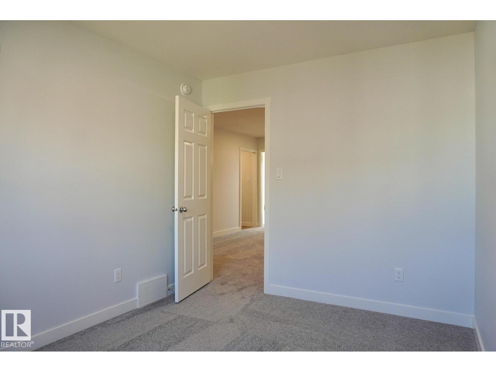 2013 209a St Nw, Edmonton, Alberta  T6M 3C8 - Photo 27 - E4450134