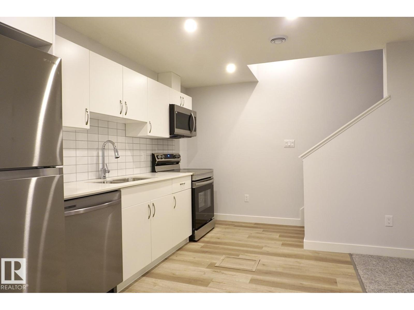 2013 209a St Nw, Edmonton, Alberta  T6M 3C8 - Photo 46 - E4450134