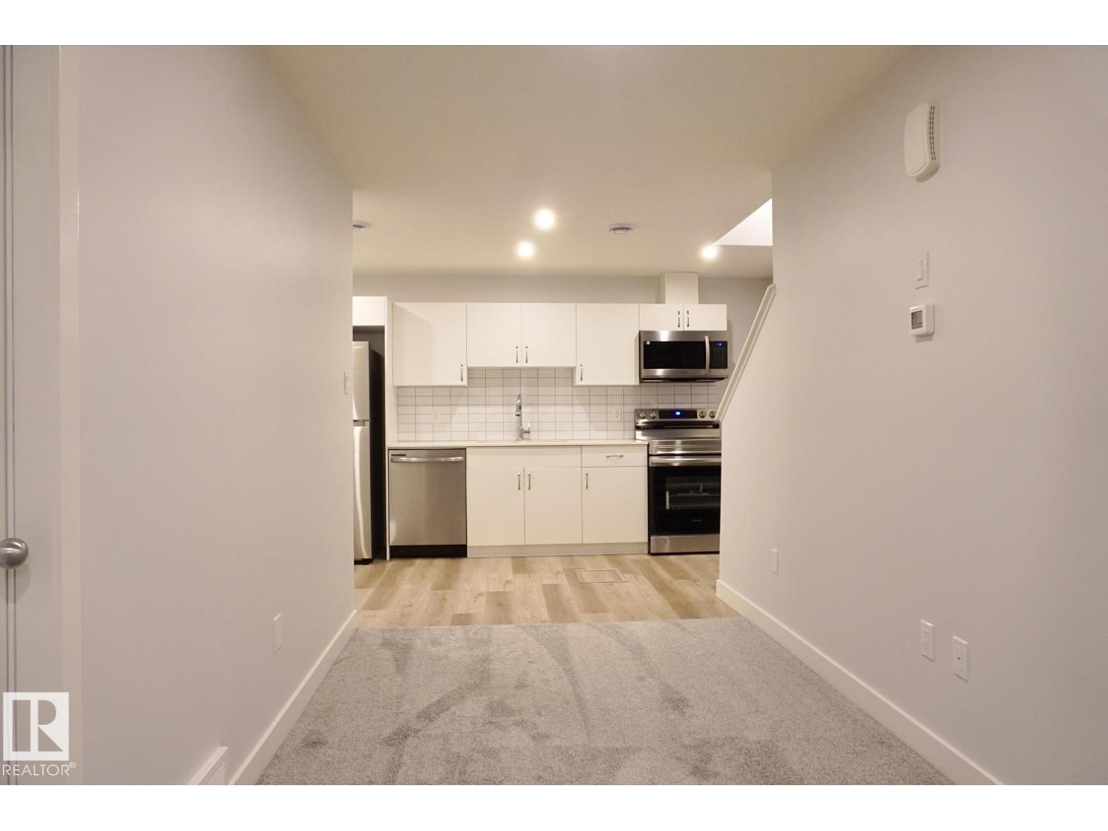 2013 209a St Nw, Edmonton, Alberta  T6M 3C8 - Photo 53 - E4450134