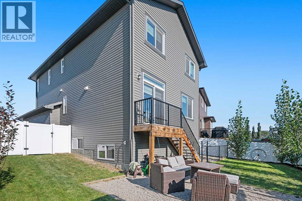 1071 Stevens Place, Crossfield, Alberta  T0M 0S0 - Photo 35 - A2252794