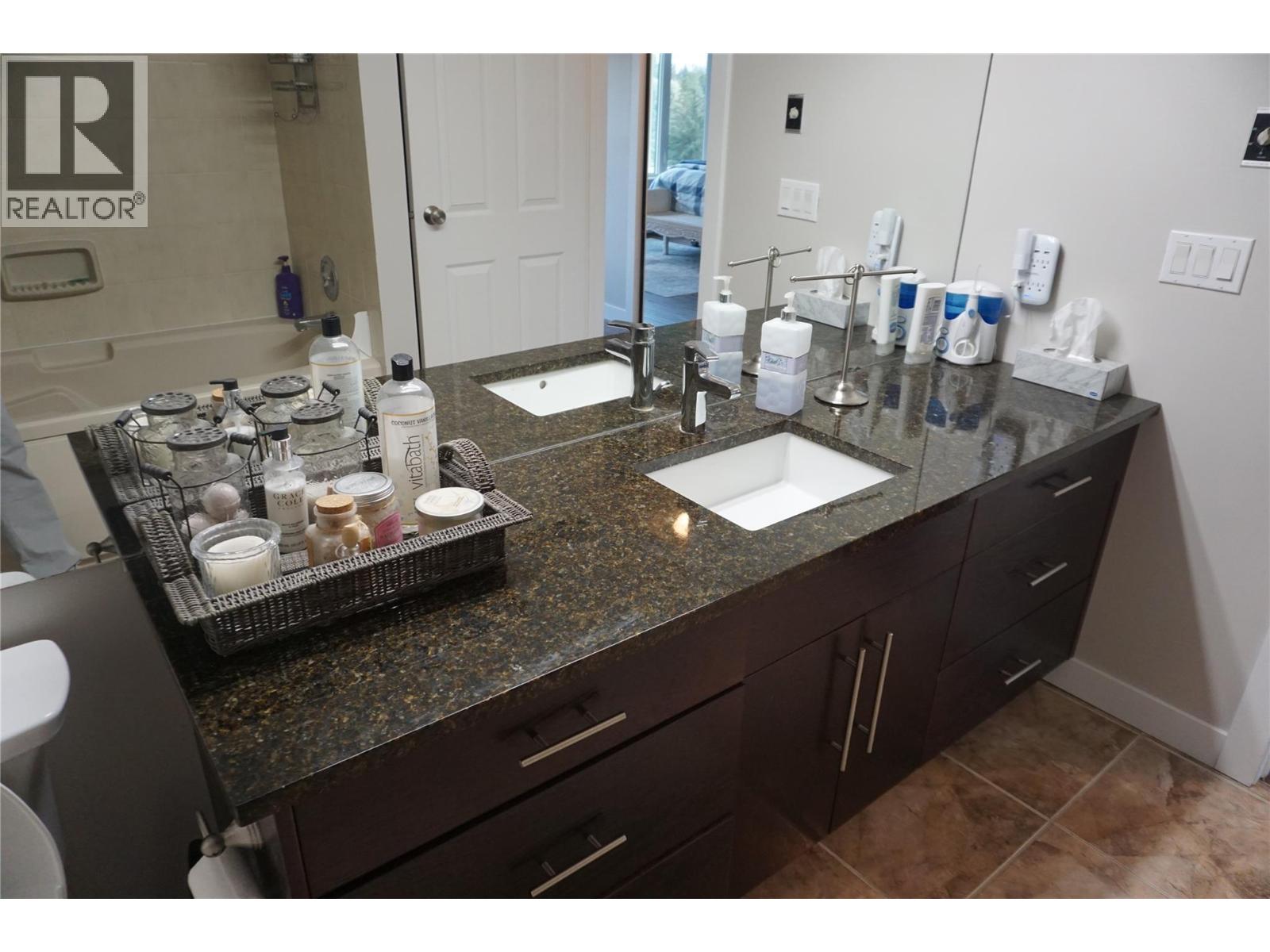 5054 Riverview Road Unit# 7, Fairmont Hot Springs, British Columbia  V0B 1L1 - Photo 12 - 10361197