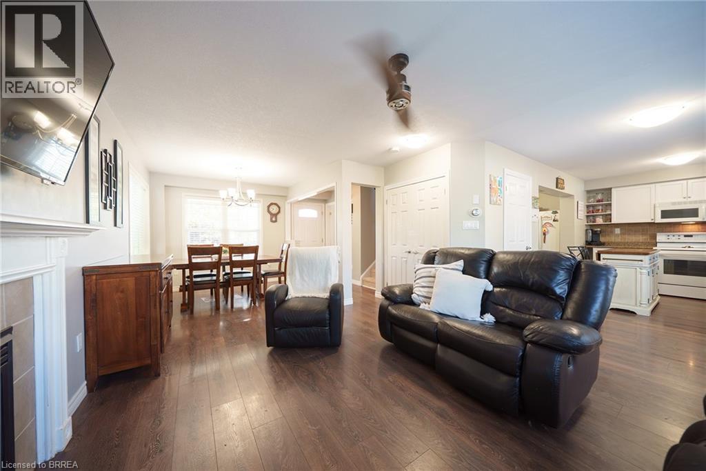 22 Hollinrake Avenue, Brantford, Ontario  N3T 0A6 - Photo 12 - 40763831