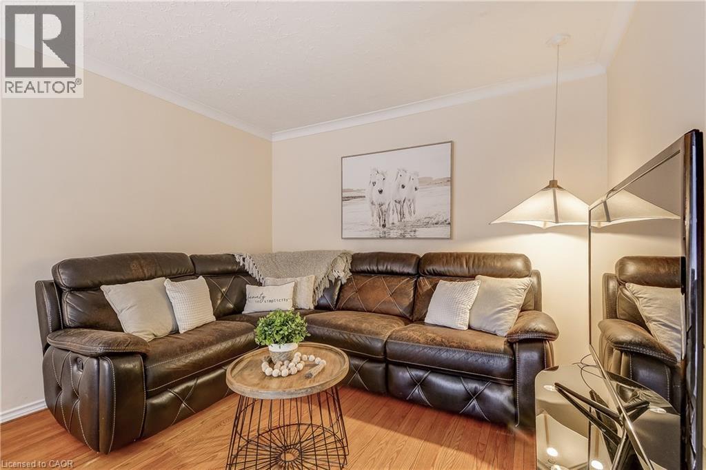 1470 Fisher Avenue, Burlington, Ontario  L7P 2L8 - Photo 4 - 40764866