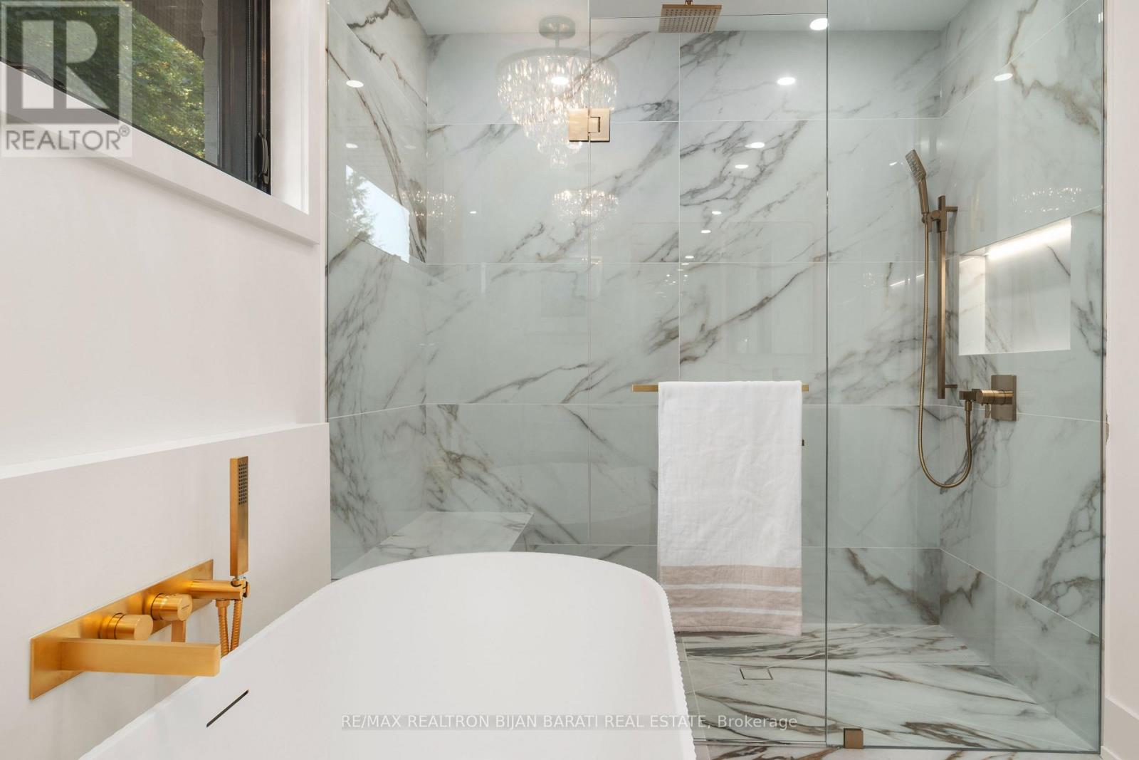 593 Cummer Avenue, Toronto (Bayview Woods-Steeles), Ontario  M2K 2M5 - Photo 32 - C12372778