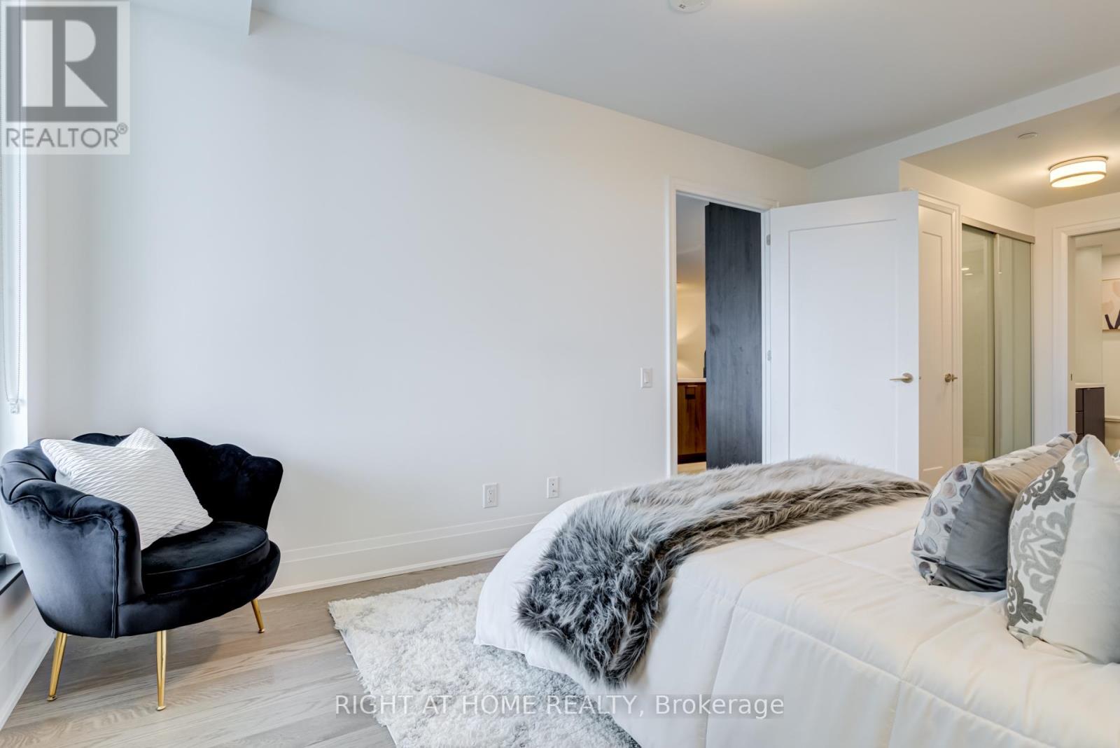410 - 280 Howland Avenue, Toronto, Ontario  M5R 0C3 - Photo 31 - C12372792