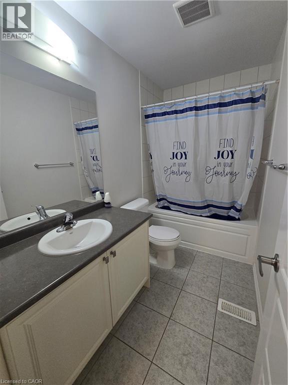 8824 Sourgum Avenue, Niagara Falls, Ontario  L2H 3S3 - Photo 6 - 40764926