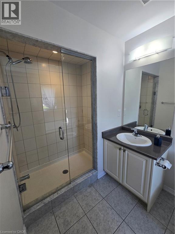 8824 Sourgum Avenue, Niagara Falls, Ontario  L2H 3S3 - Photo 9 - 40764926