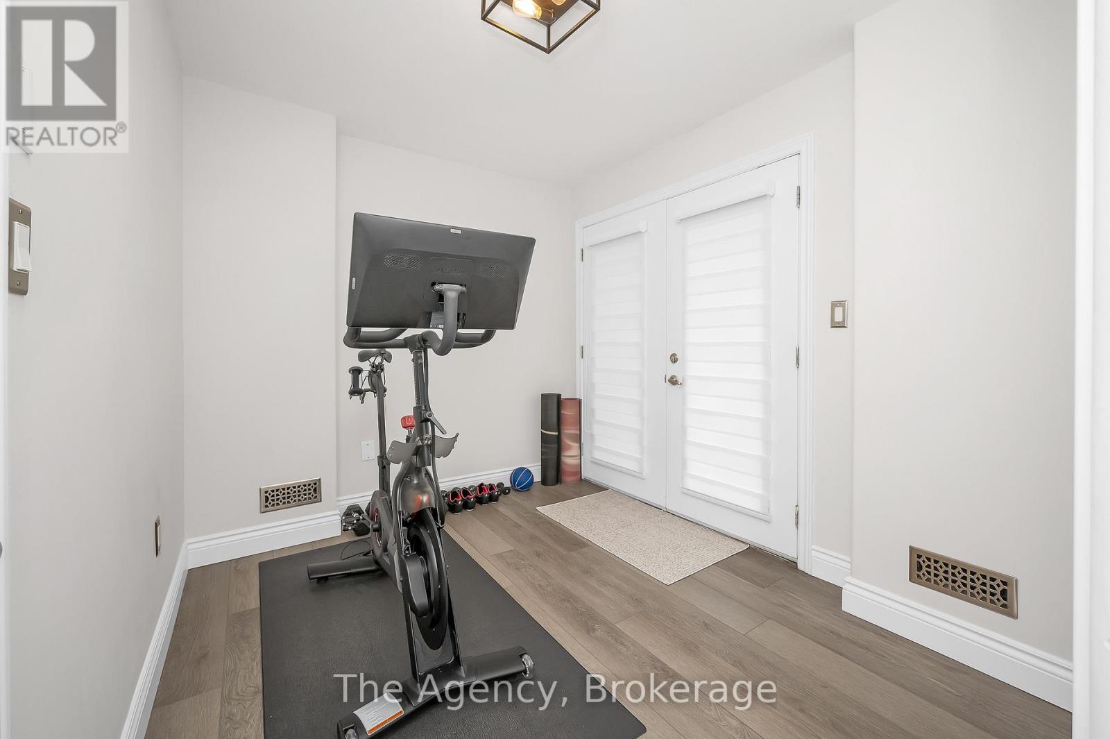 13 - 201 Westbank Trail, Hamilton, Ontario  L6J 1H6 - Photo 14 - X12372801