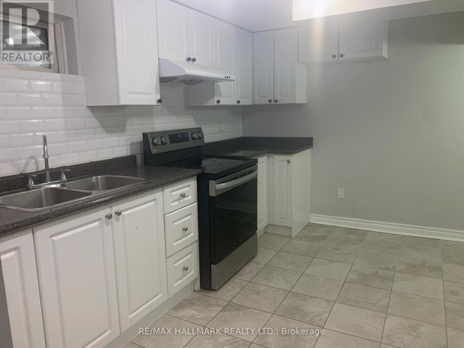 20 Snowball Crescent, Toronto, Ontario  M1B 1R8 - Photo 21 - E12372821