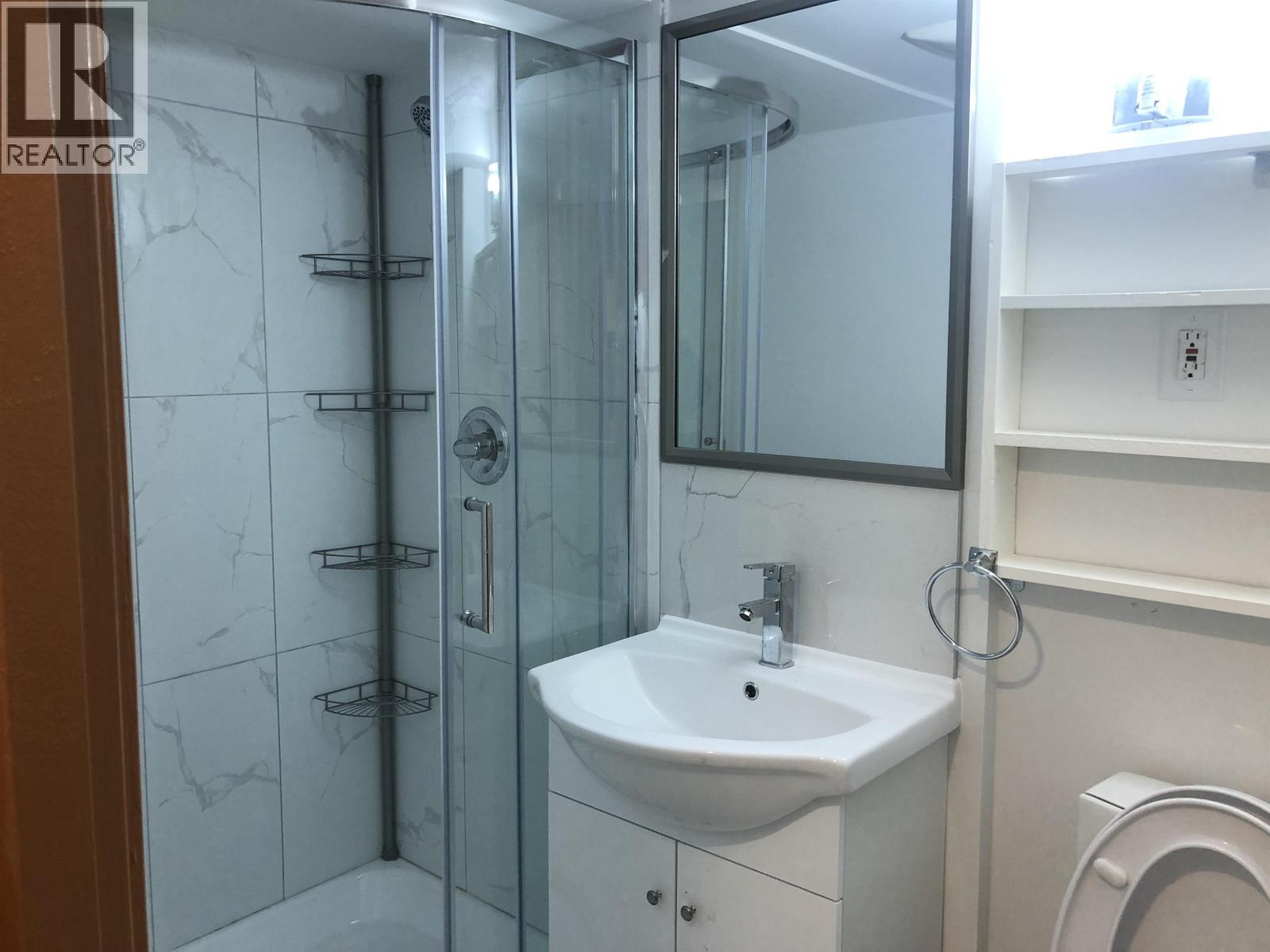 Property at 1 4136 GILPIN CRESCENT image 5