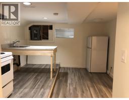 1 4136 Gilpin Crescent, Burnaby, Ca