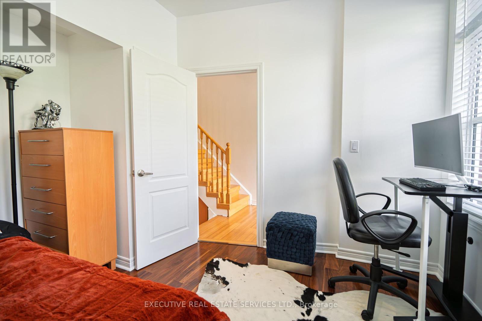 24 Michael Power Place, Toronto (Islington-City Centre West), Ontario  M9A 5G9 - Photo 12 - W12372837