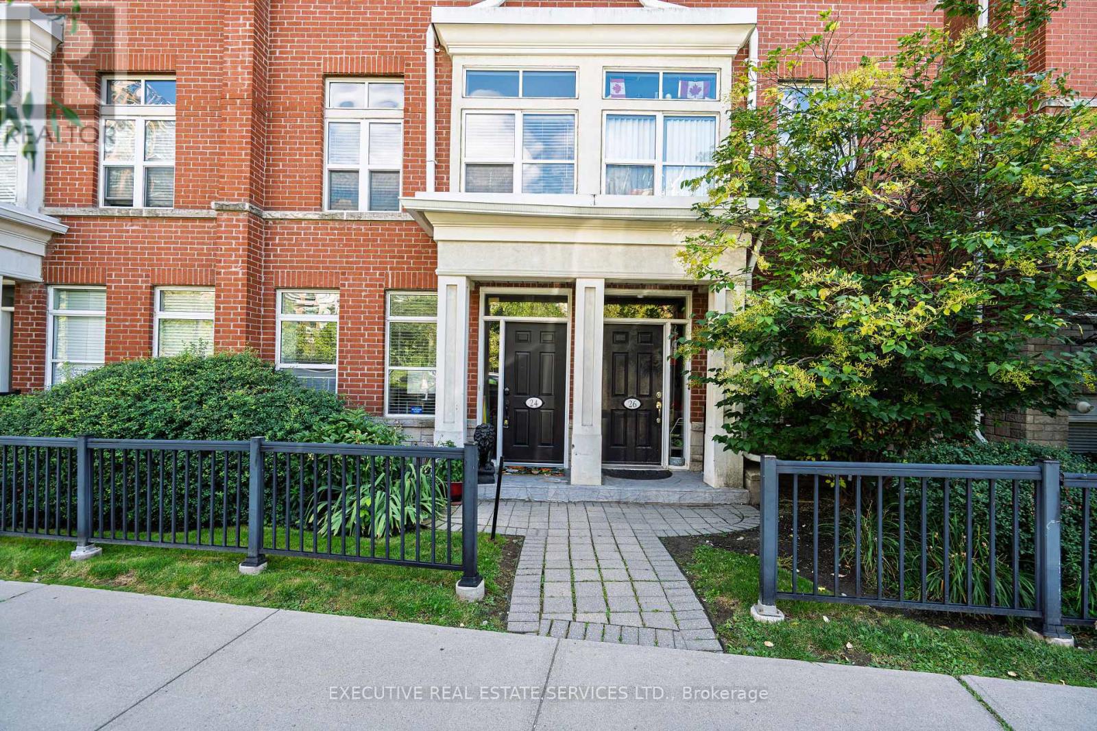 24 Michael Power Place, Toronto (Islington-City Centre West), Ontario  M9A 5G9 - Photo 6 - W12372837