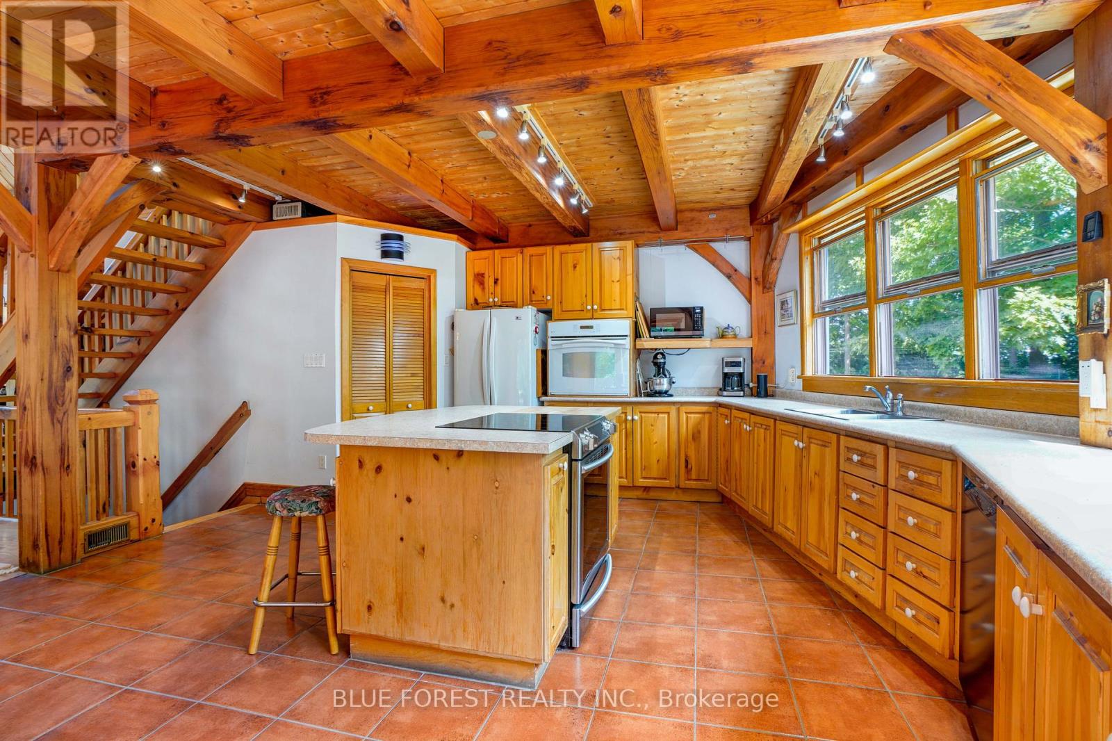 33402 First Line, Southwold, Ontario  N0L 1P0 - Photo 26 - X12372851