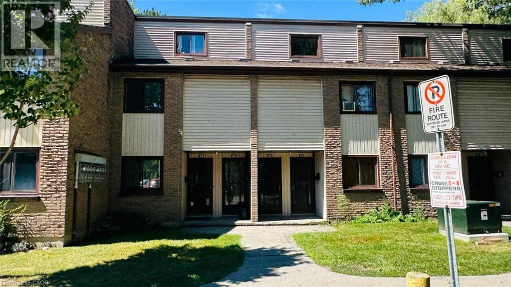 1200 Courtland Avenue E Unit# 2, Kitchener, Ontario  N2C 1K7 - Photo 1 - 40764290