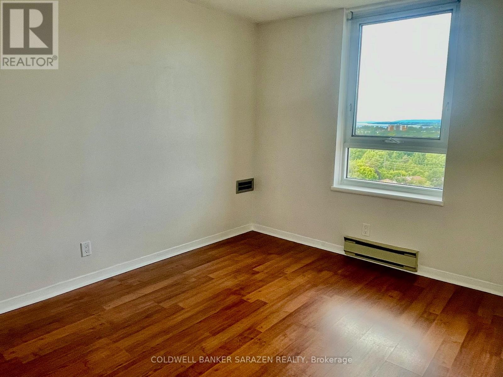 1215 - 80 Sandcastle Drive, Ottawa, Ontario  K2H 9E7 - Photo 27 - X12362661
