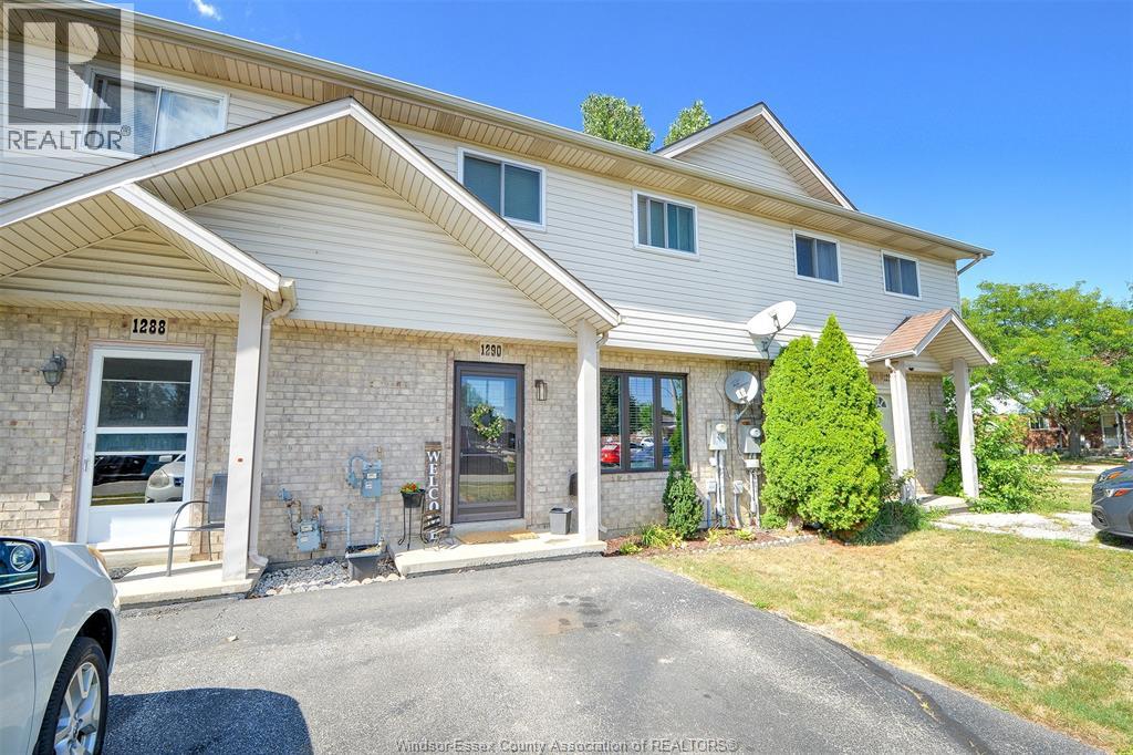 MLS# 25021961: 1290 SOUTHDALE, Windsor, Canada