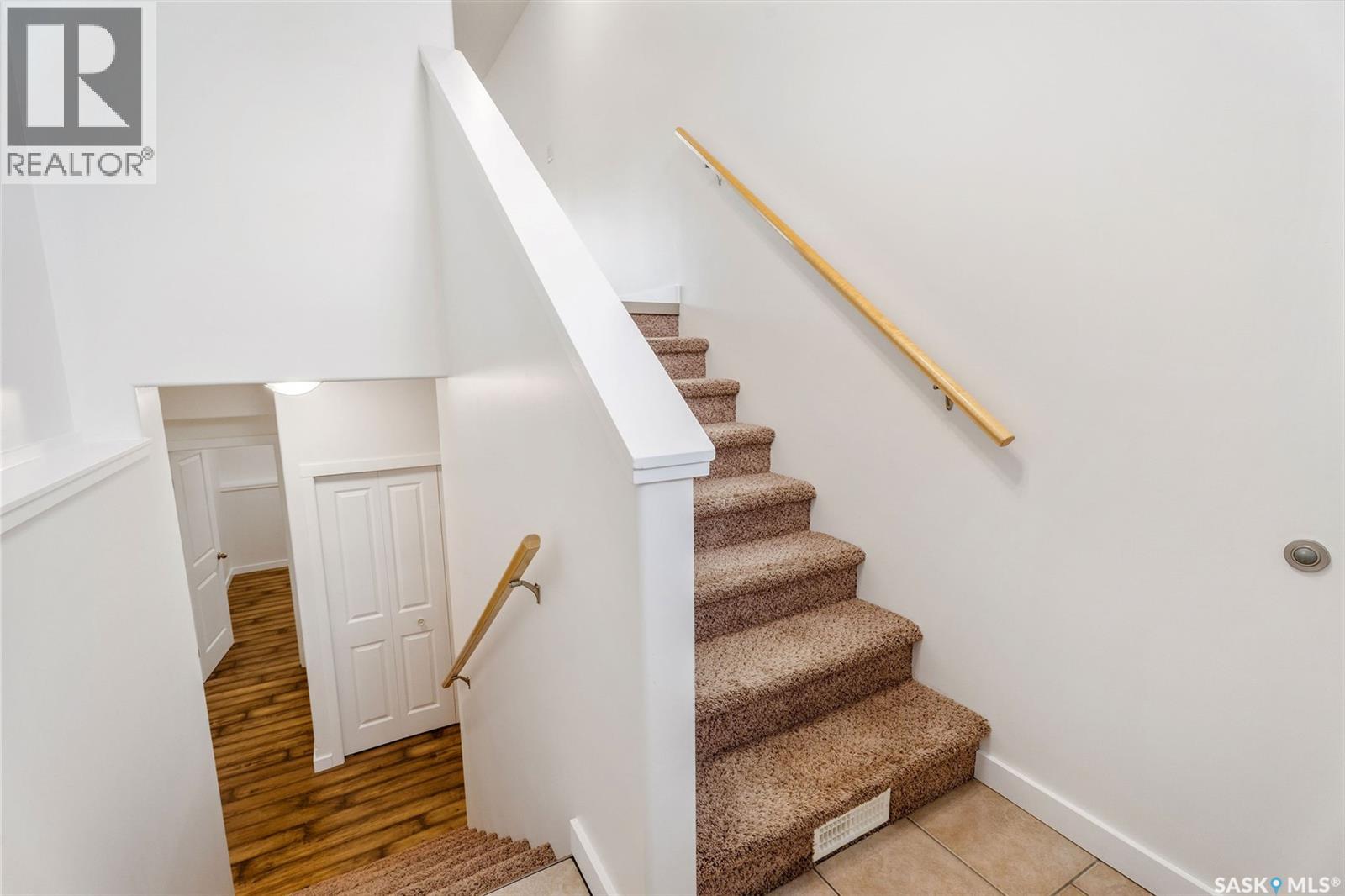 893 5th Street E, Prince Albert, Saskatchewan  S6V 2L6 - Photo 3 - SK017097