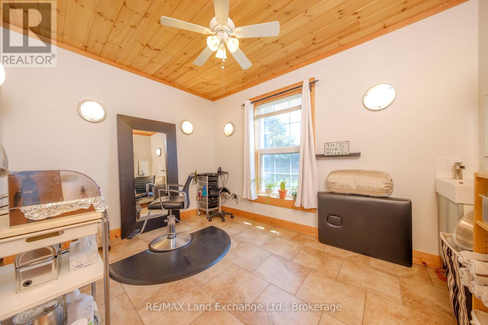 511 Havelock Street, Huron-Kinloss, Ontario  N0G 2H0 - Photo 26 - X12372855