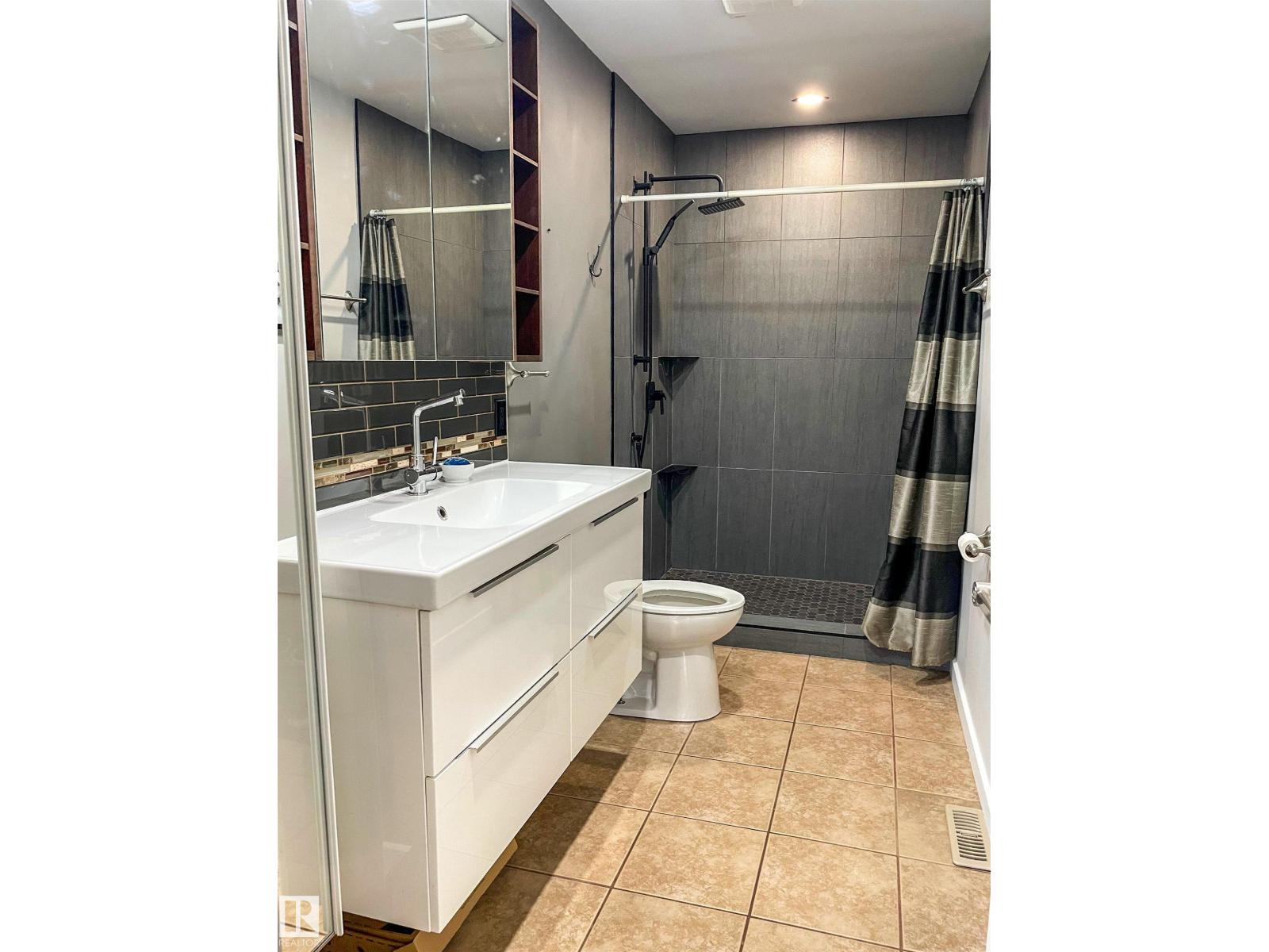 1228 65 St Nw, Edmonton, Alberta  T6L 2E7 - Photo 34 - E4455560