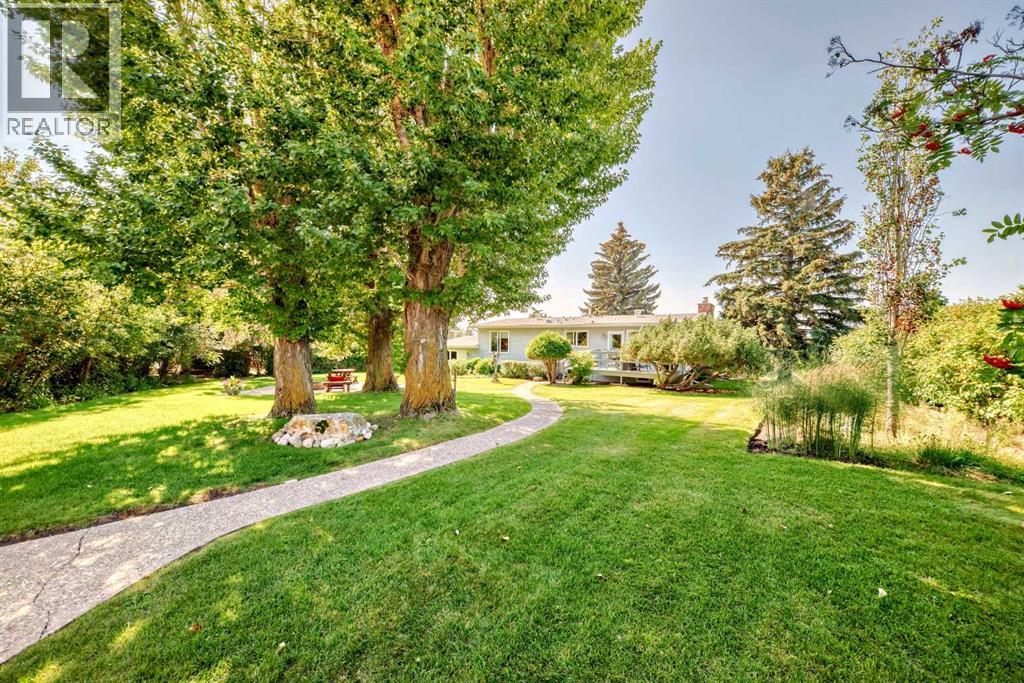 3919 39 Street Close, Ponoka, Alberta  T4J 1A9 - Photo 7 - A2251408