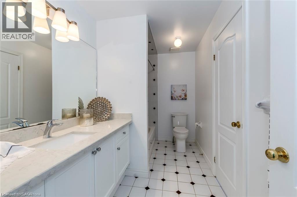 39 Thoroughbred Boulevard, Ancaster, Ontario  L9K 1M3 - Photo 36 - 40764267