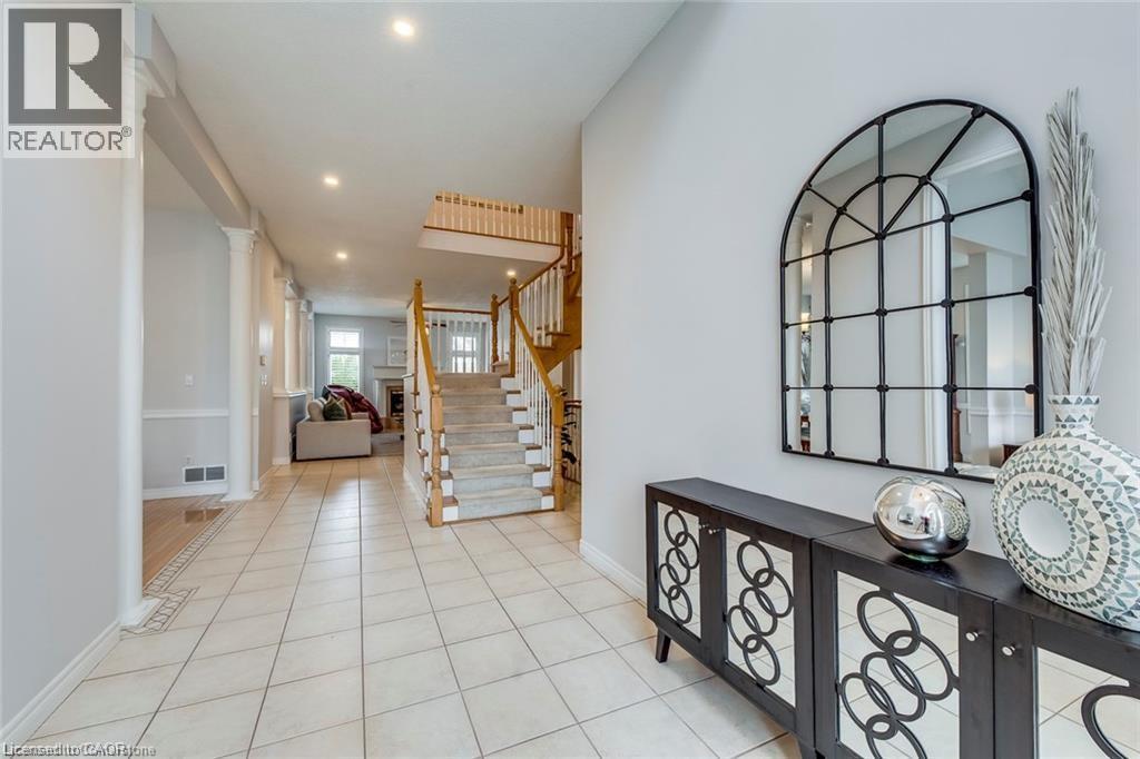 39 Thoroughbred Boulevard, Ancaster, Ontario  L9K 1M3 - Photo 9 - 40764267