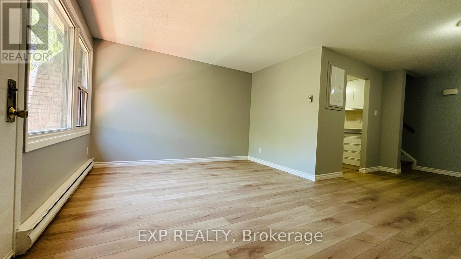 2 - 1200 Courtland Avenue, Kitchener, Ontario  N2C 1K7 - Photo 8 - X12372859