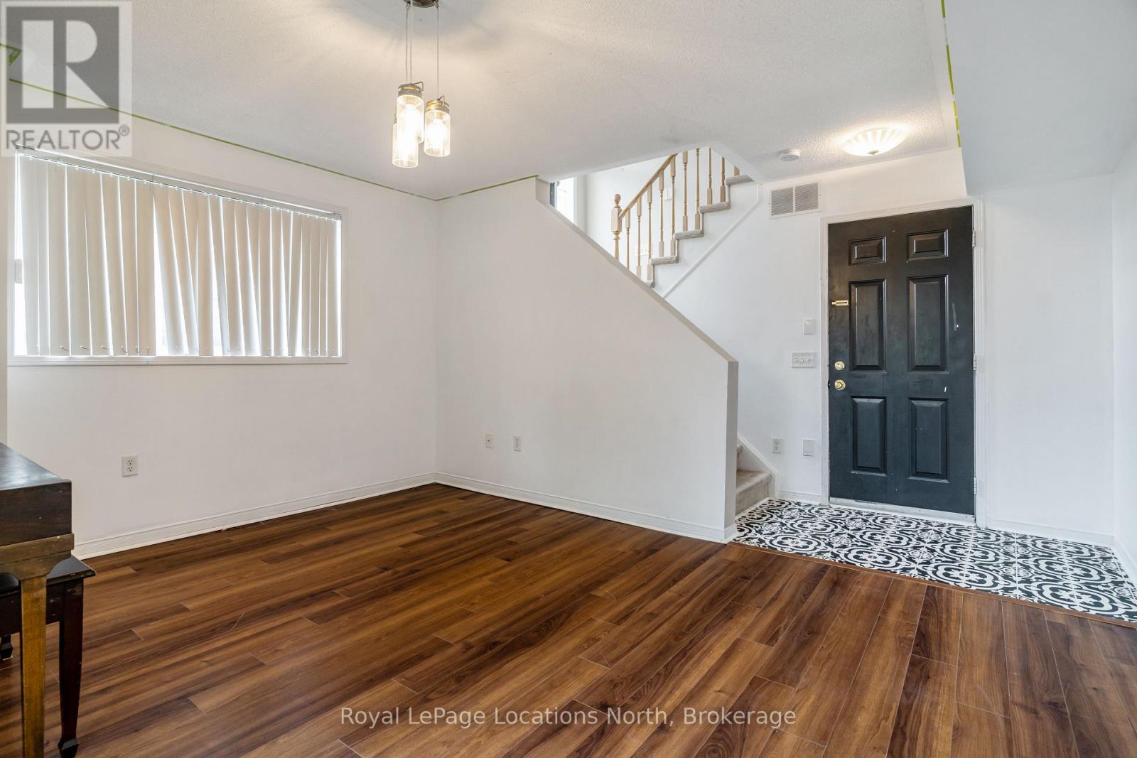 111 - 50 Strathaven Drive, Mississauga, Ontario  L5R 4E7 - Photo 13 - W12372862