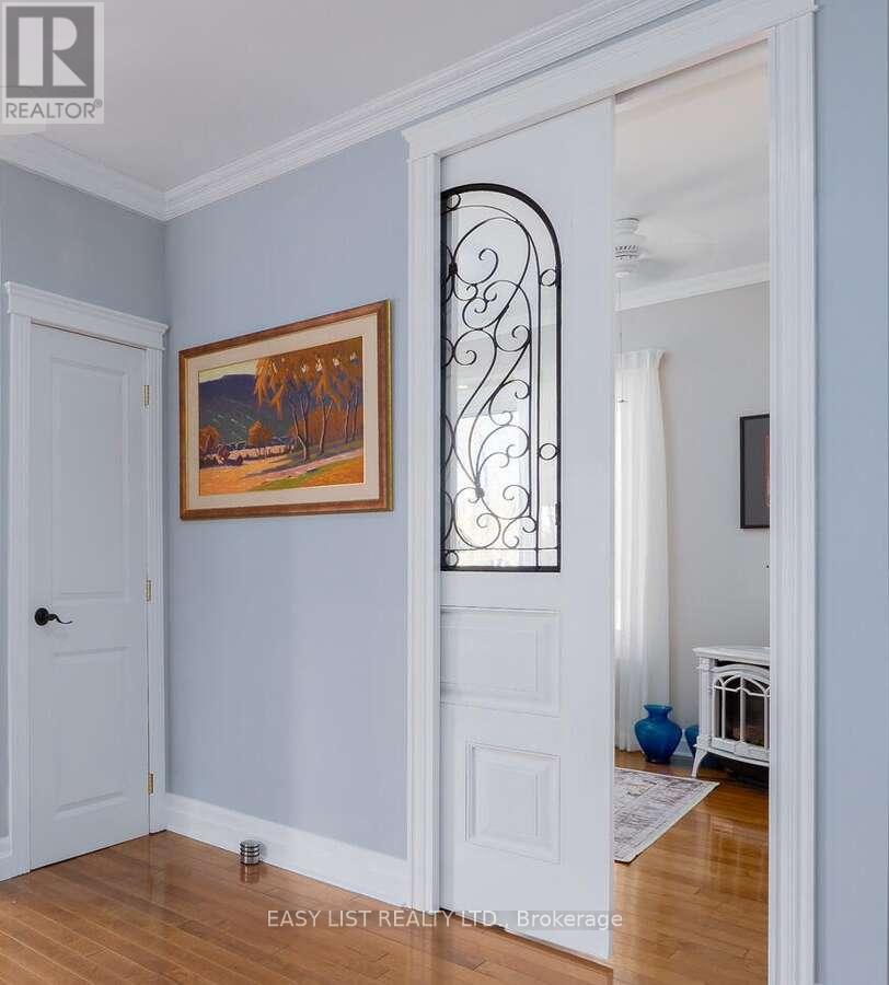 424 Huron Road, South Bruce Peninsula, Ontario  N0H 2T0 - Photo 10 - X12125931