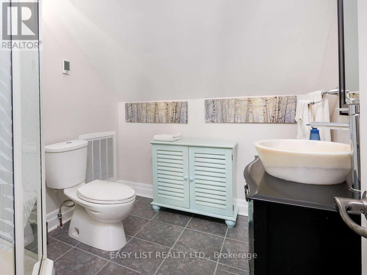 424 Huron Road, South Bruce Peninsula, Ontario  N0H 2T0 - Photo 23 - X12125931