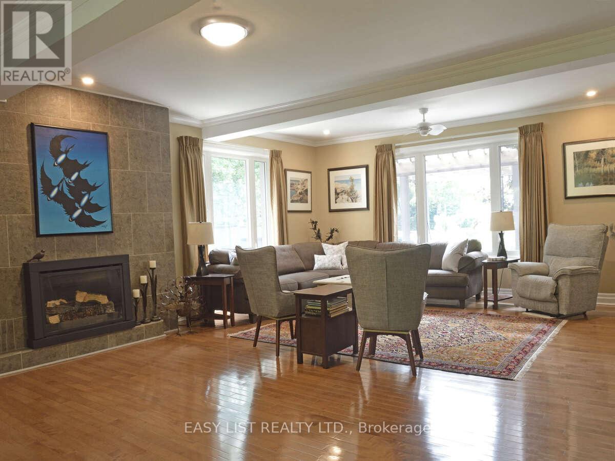 424 Huron Road, South Bruce Peninsula, Ontario  N0H 2T0 - Photo 15 - X12125931