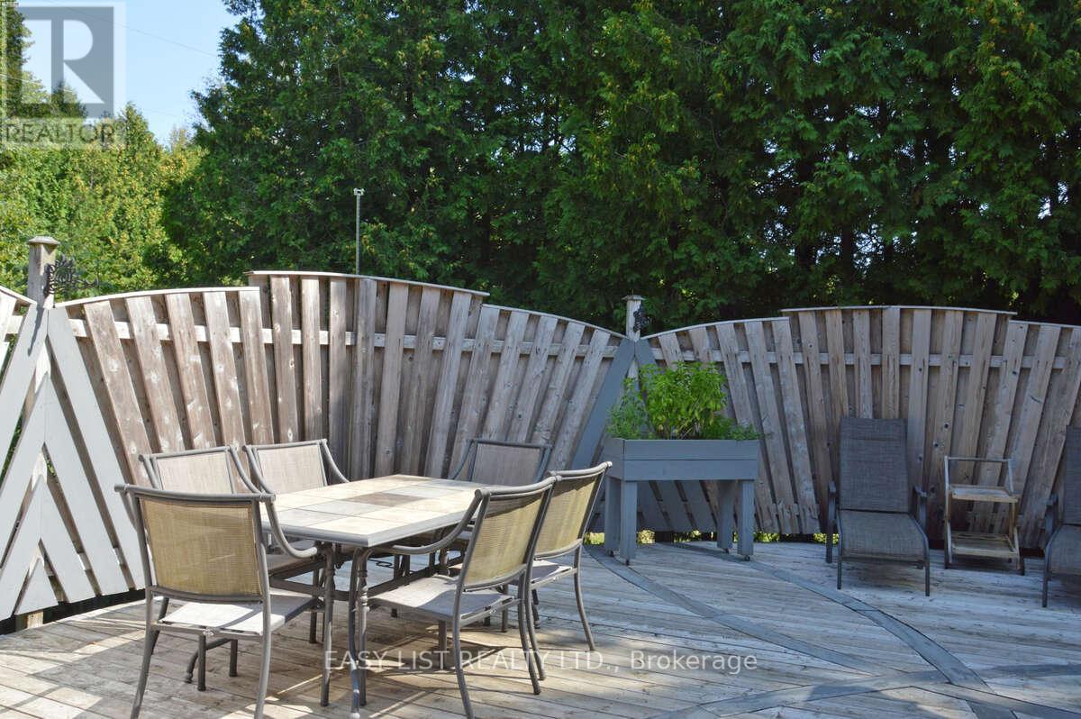 424 Huron Road, South Bruce Peninsula, Ontario  N0H 2T0 - Photo 47 - X12125931