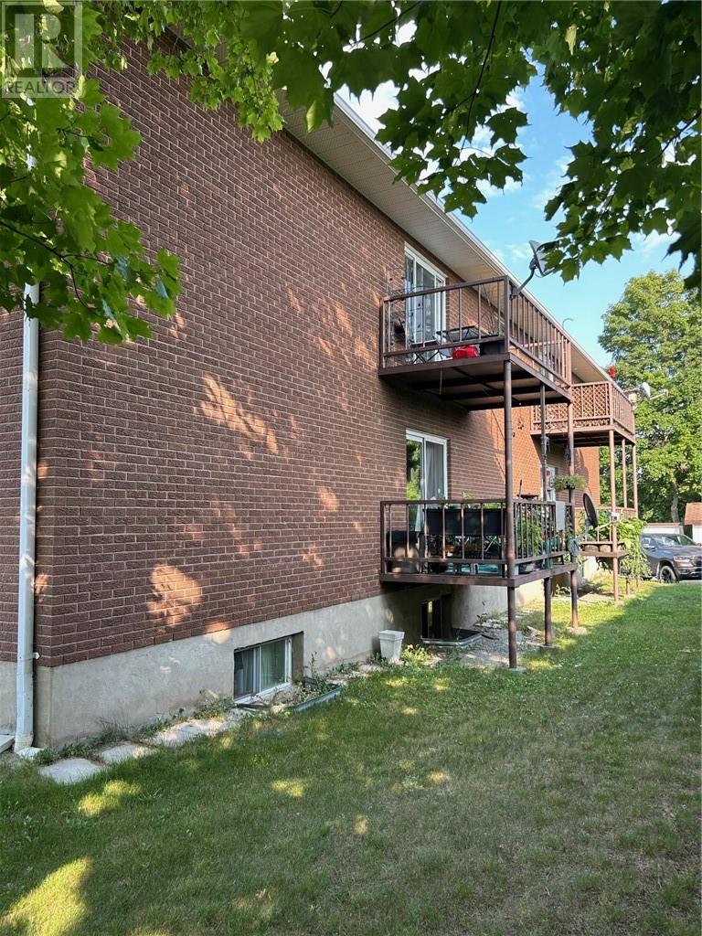 9 Napier Street, Manitowaning, Ontario  P0P 1N0 - Photo 9 - 2124410