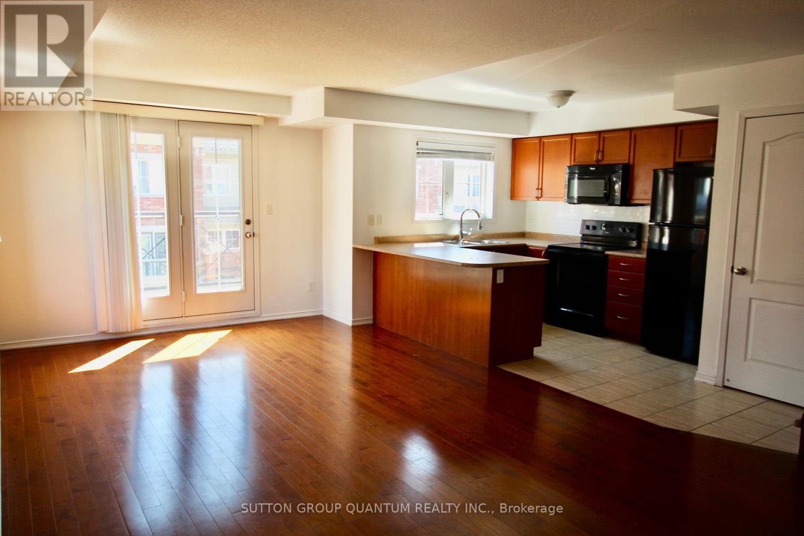 21 - 47 Hays Boulevard, Oakville, Ontario  L6H 0J1 - Photo 8 - W12372865