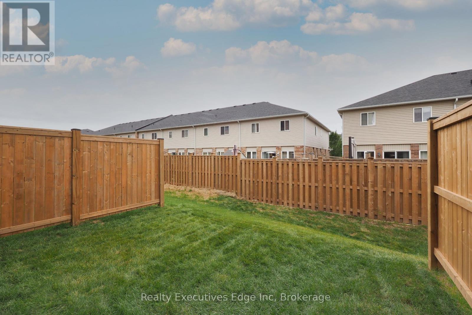 16 - 675 Victoria Road N, Guelph, Ontario  N1E 0G4 - Photo 42 - X12372715