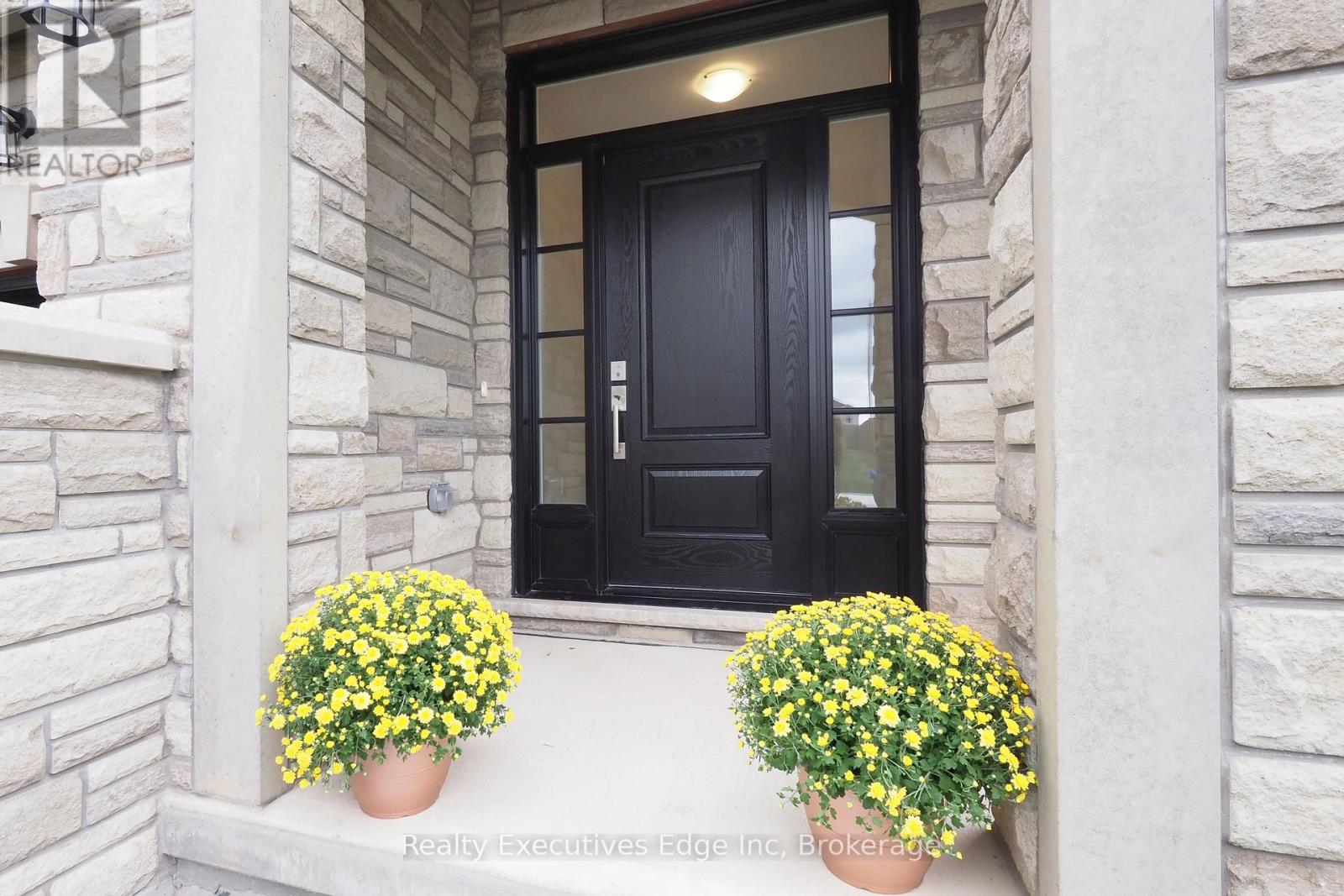 16 - 675 Victoria Road N, Guelph, Ontario  N1E 0G4 - Photo 5 - X12372715