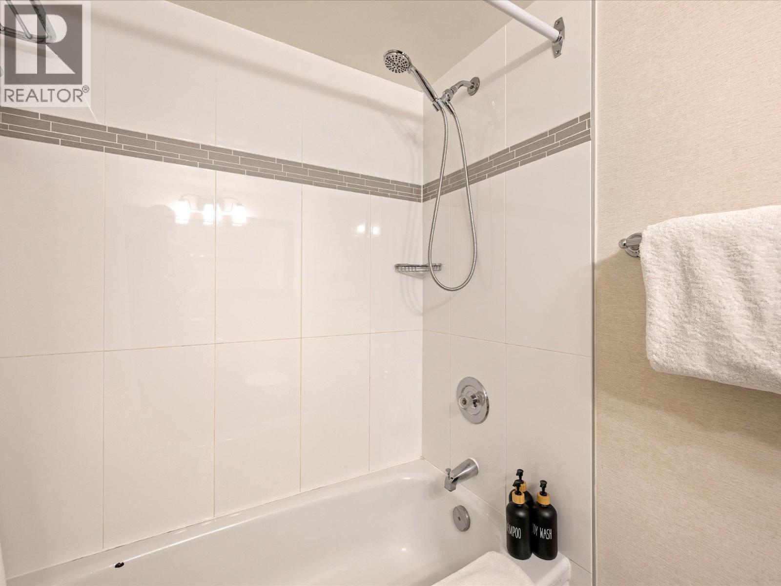413 4200 Whistler Way, Whistler, British Columbia  V8E 1J4 - Photo 19 - R3041783