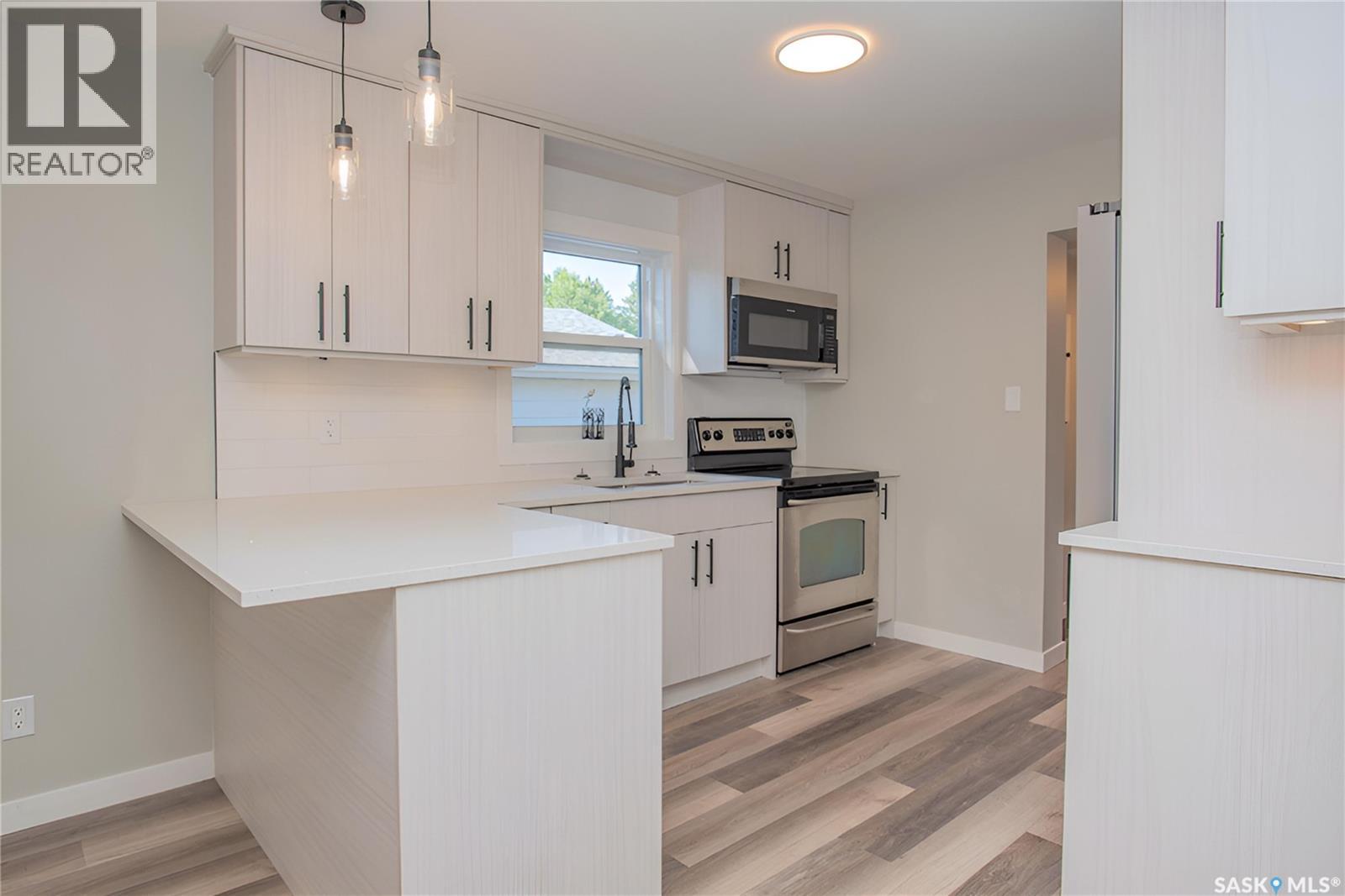 212 Angus Street, Regina, Saskatchewan  S4R 3K4 - Photo 9 - SK017091