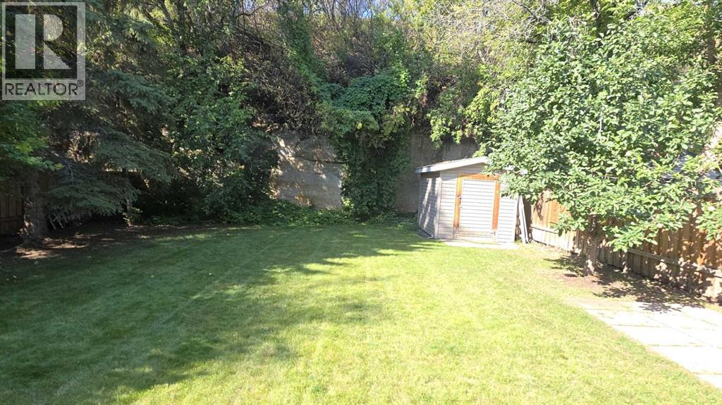 Property at 10722 91 Street image 5