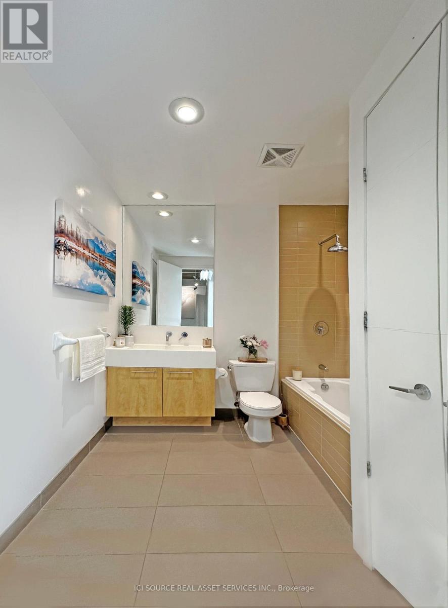 103 - 66 Portland Street, Toronto (Waterfront Communities), Ontario  M5V 2M6 - Photo 10 - C12231370