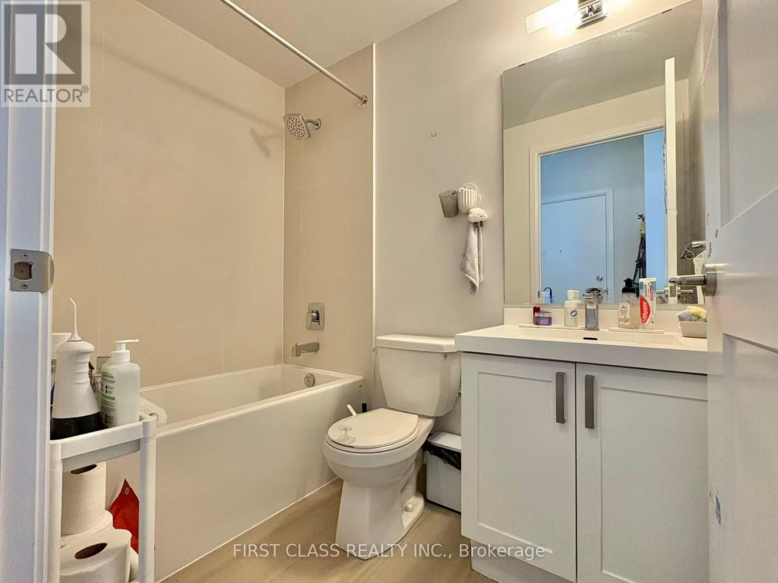 1104 - 7895 Jane Street, Vaughan, Ontario  L4K 0K2 - Photo 13 - N12372895