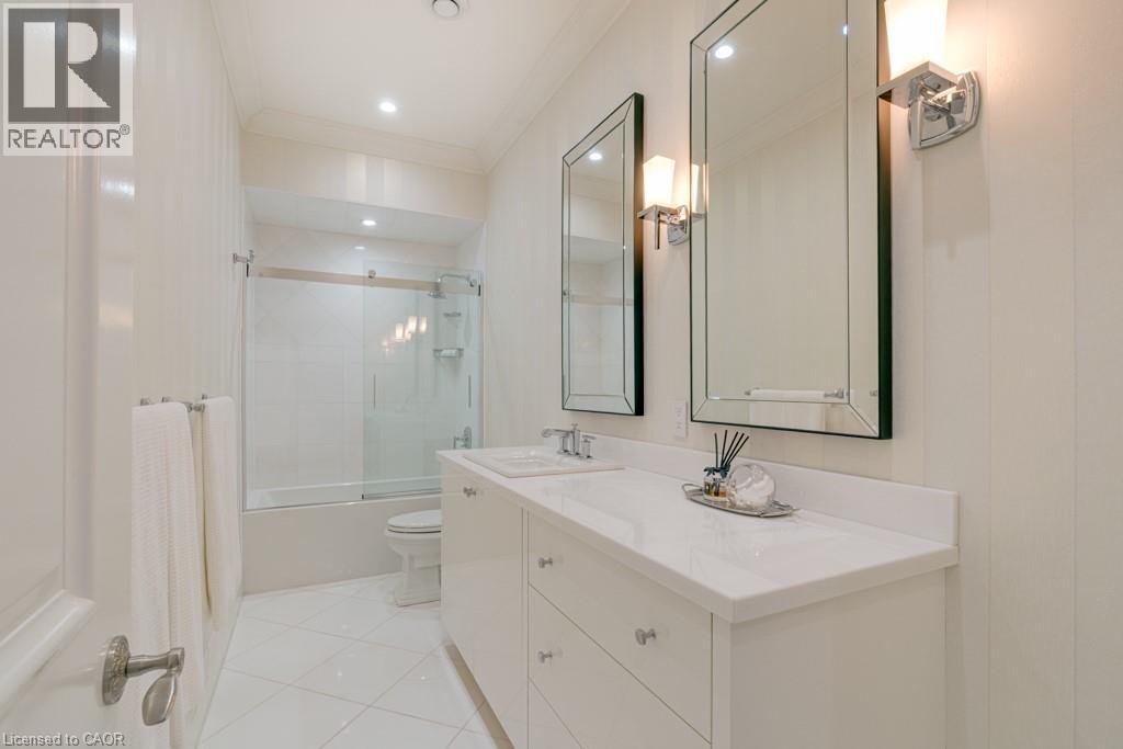 445 Elizabeth Street Unit# Ph1, Burlington, Ontario  L7R 2L8 - Photo 24 - 40729604